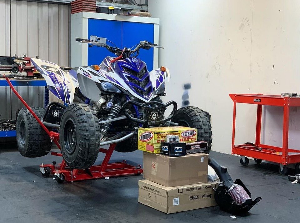 Mad Man Mechanics Bike Modifying