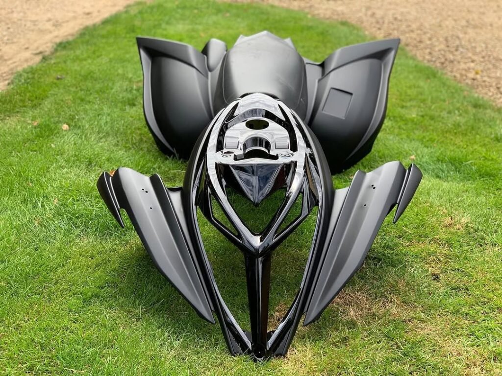 Mad Man Mechanics Raptor R1M Custom Panels – Stealth Matte Black & Carbon Fiber