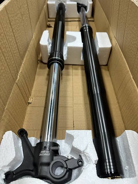 Ultra Bee Forks for Sale - Image 5