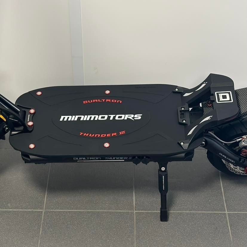 Mad Man Mechanics Dualtron Thunder 3 for Sale - Image 9
